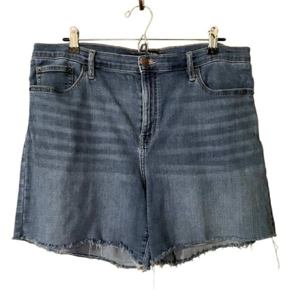 Calvin Klein Jean Shorts - Picture 2 of 5